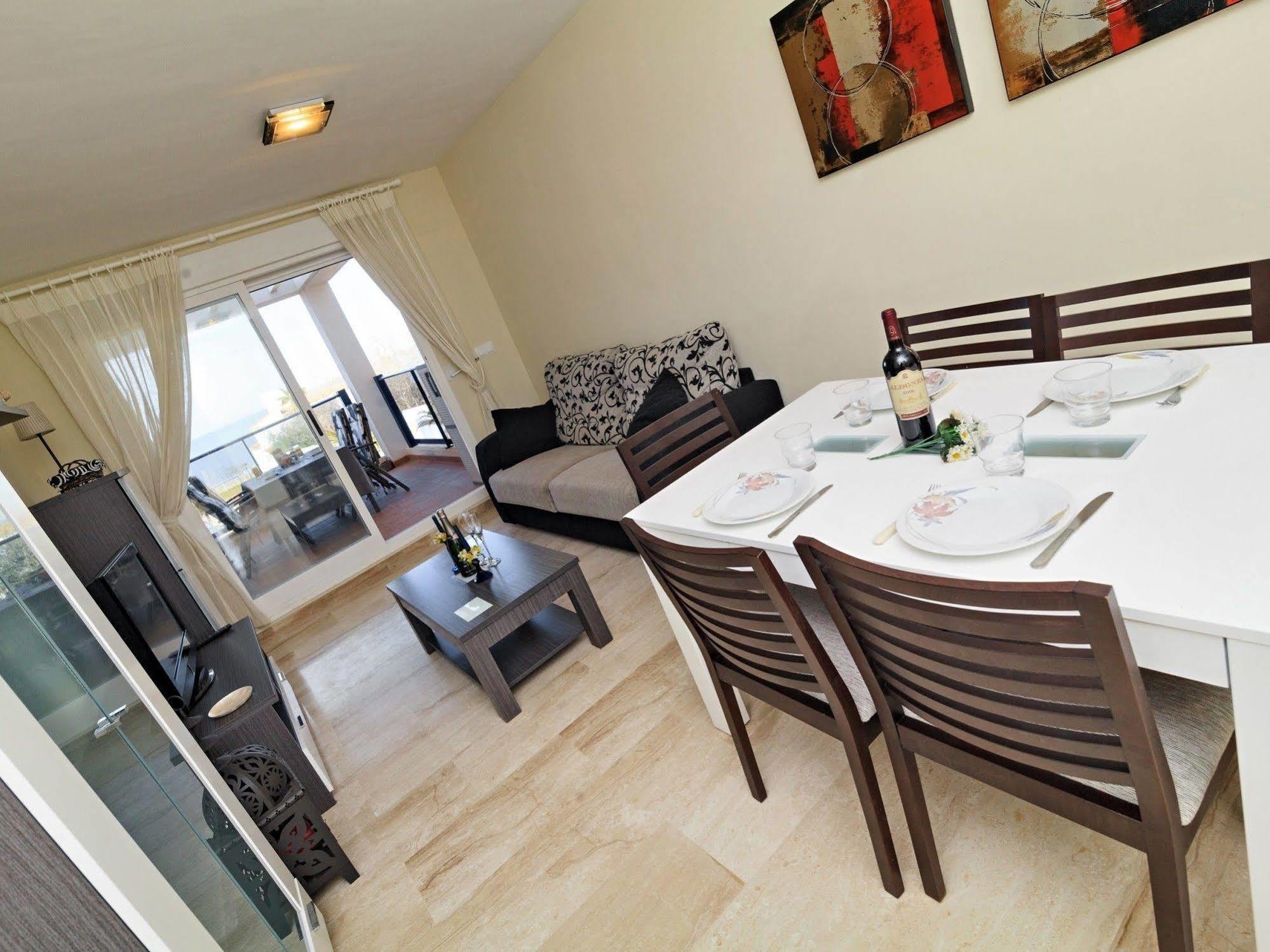 دينايا Apartamentos Almadraba Vyb المظهر الخارجي الصورة